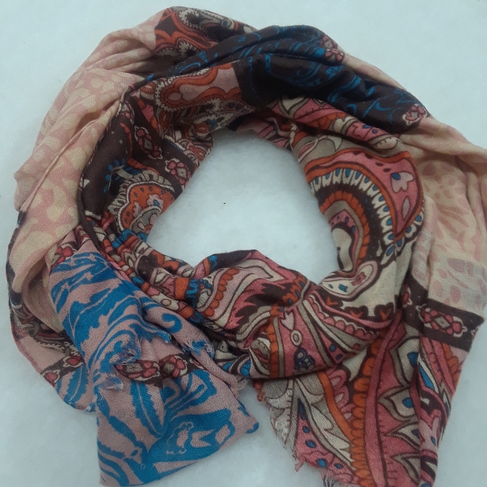 Multi color scarf